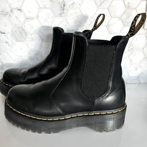 DR. MARTENS QUAD PLATFORM CHELSEA BOOTS- Size 9